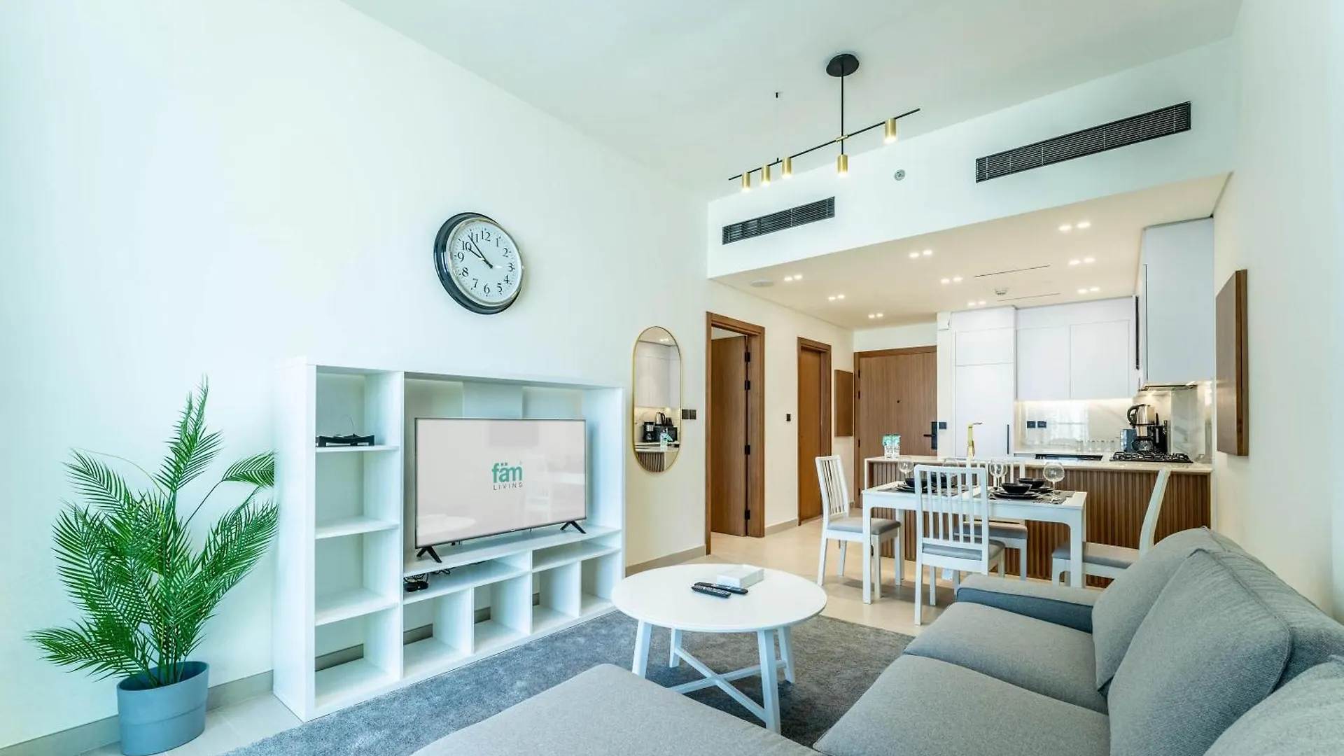 Fam Living Minimalist 1Br Gem In Binghatti Amber Dubai